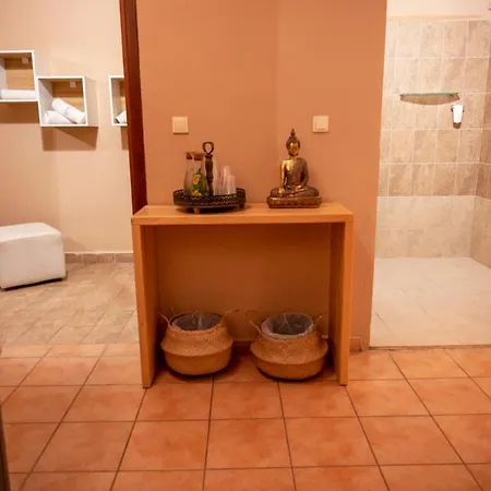 Hotel Agnantio & 3*