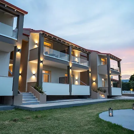 Agnantio & Отель 3*