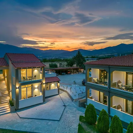 מלון Agnantio & 3*