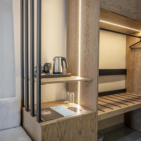 Agnantio & Hotel 3*