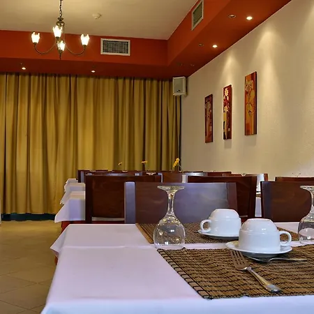 Agnantio & Hotel 3*