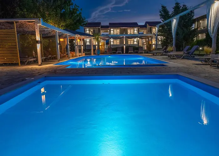 Agnantio & Отель