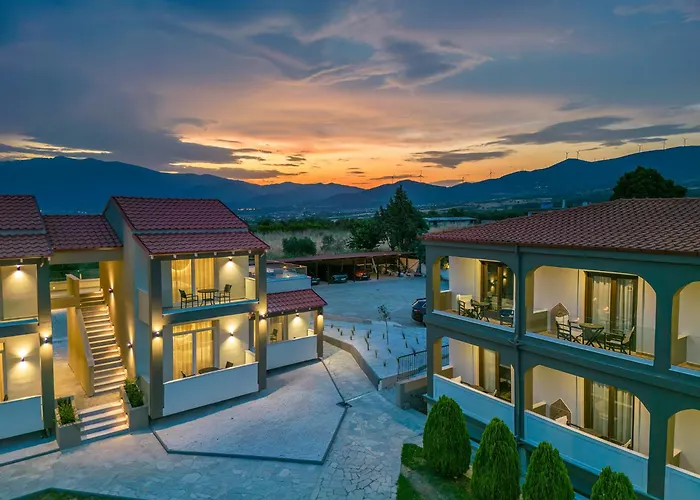 מלון Agnantio & 3*